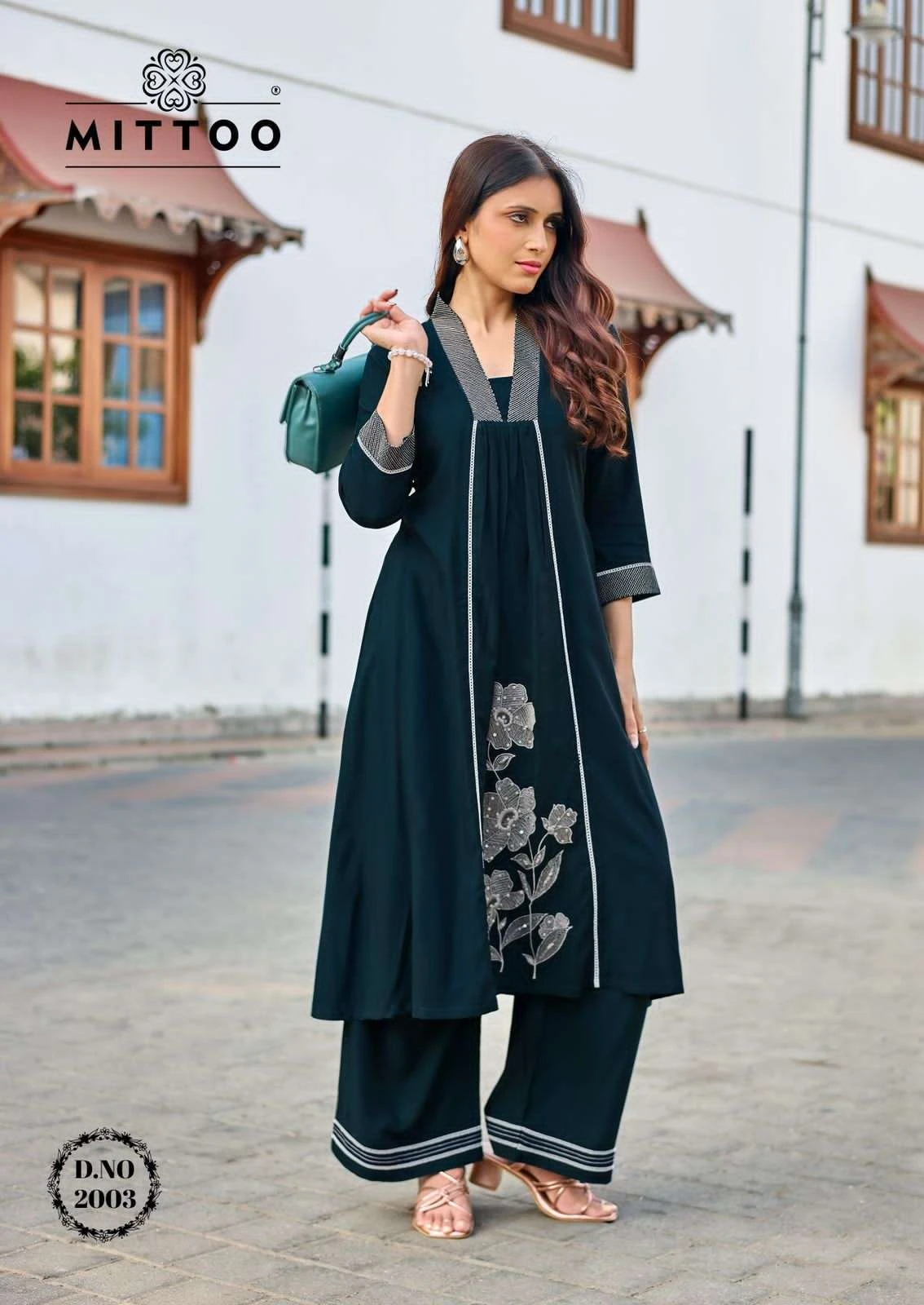 MITTOO Ibadat Heavy Rayon Kurti Set