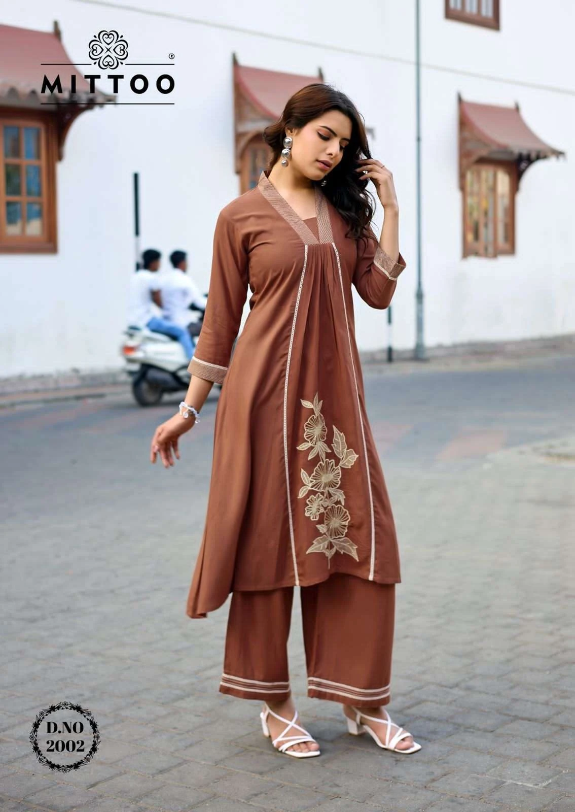 MITTOO Ibadat Heavy Rayon Kurti Set