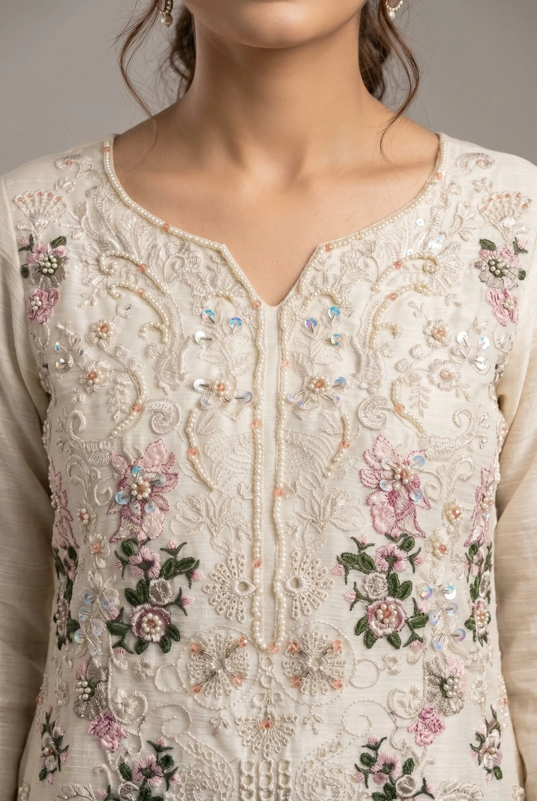 ZEENAT Embroidered Chiffon Suit Set