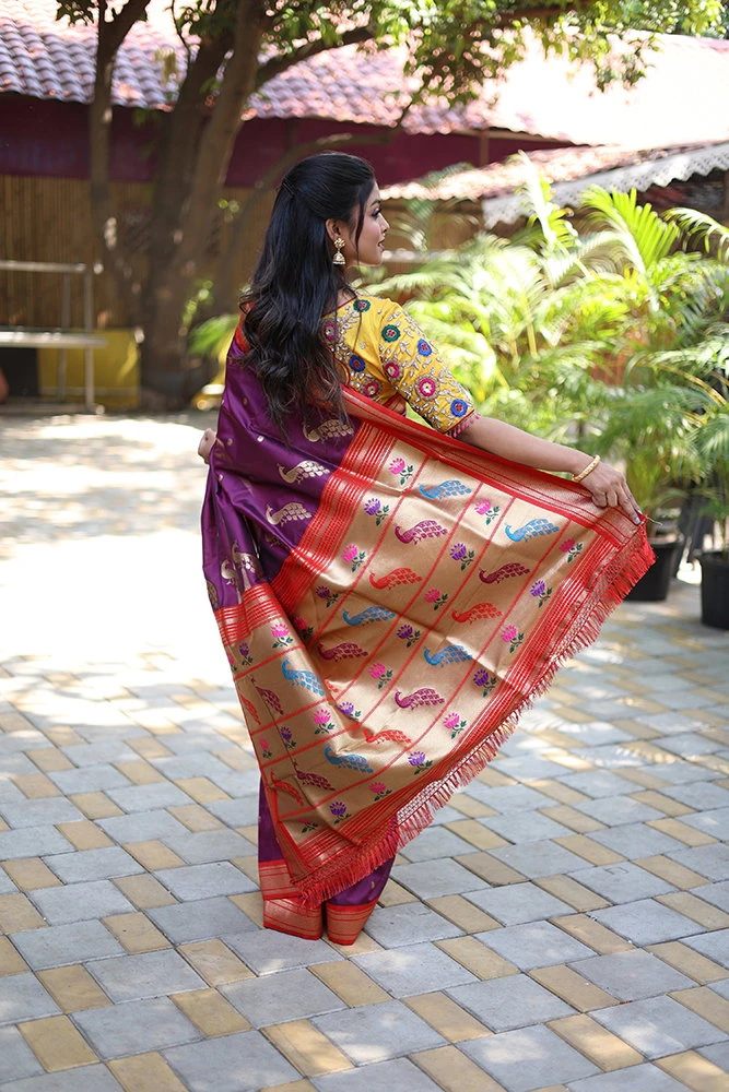 Jf 3631 Paithani Silk Blend Zari Woven Saree Collection