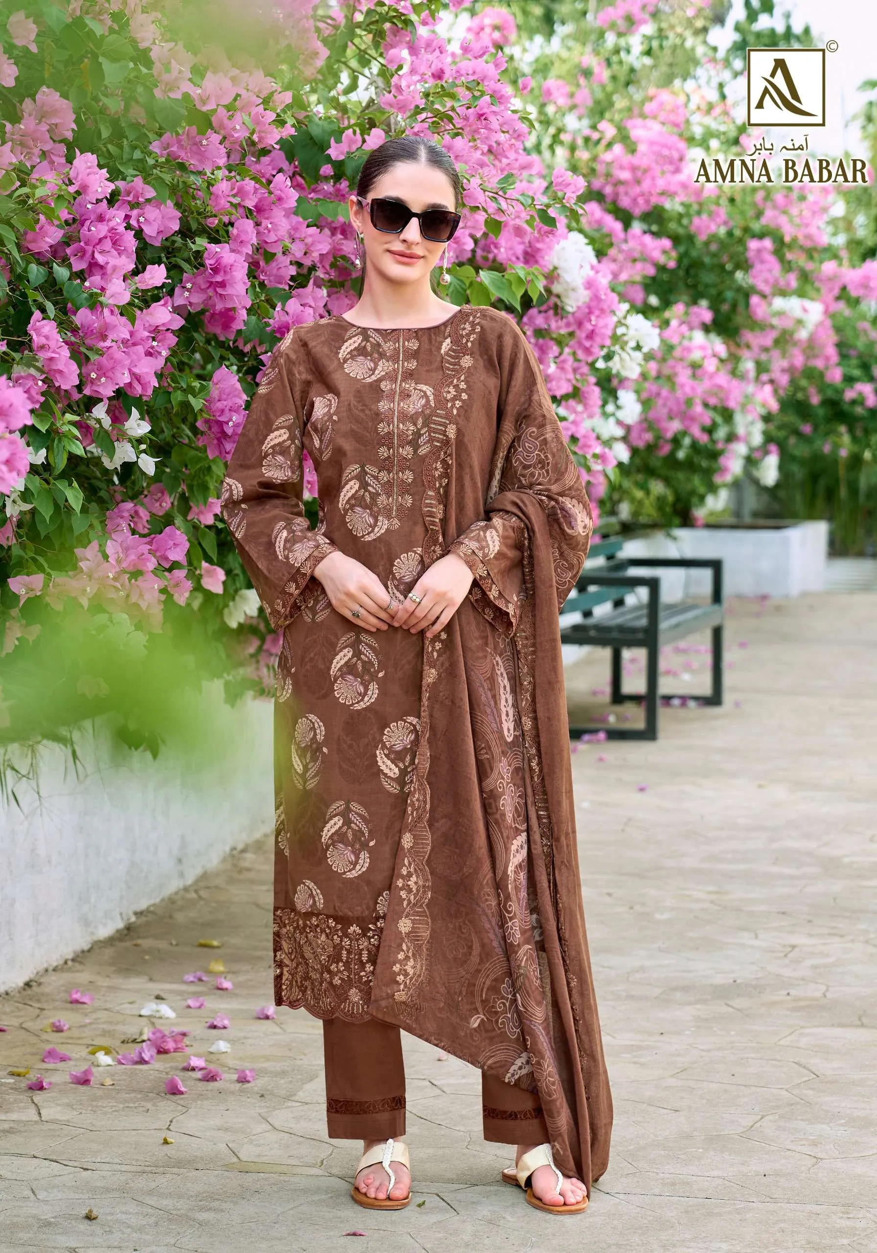 Alok Suits Amna Babar 2