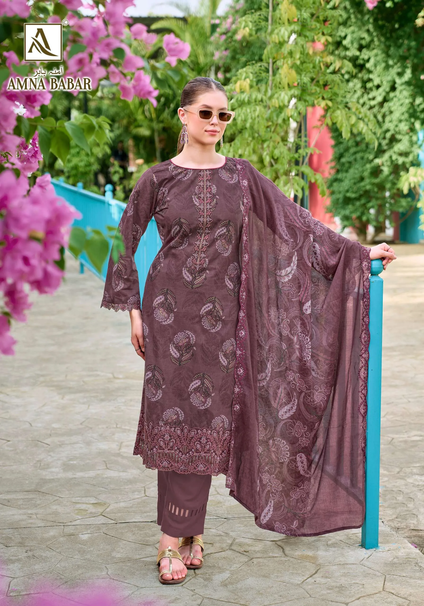 Alok Suits Amna Babar 3