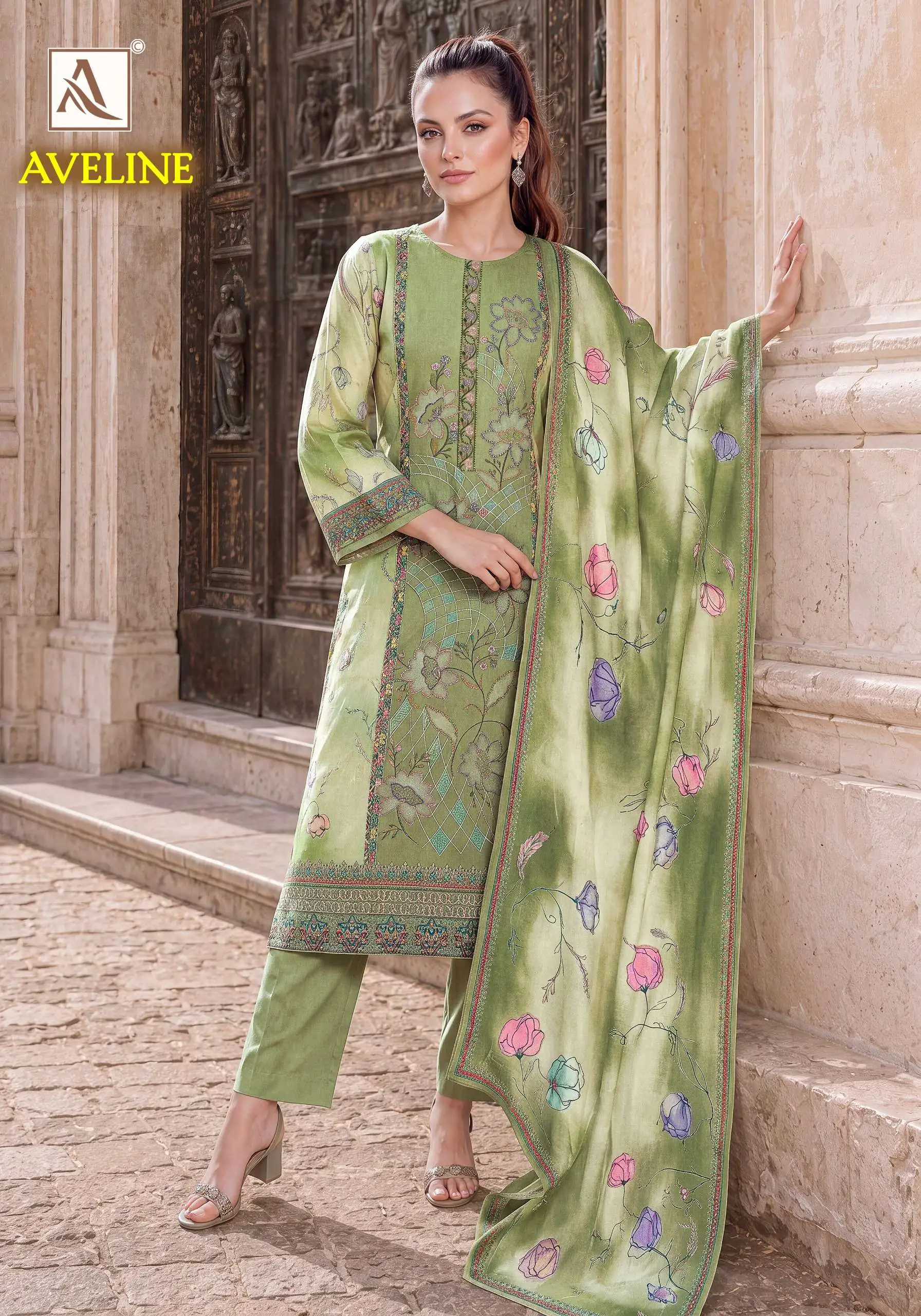 Alok Suits Aveline 6