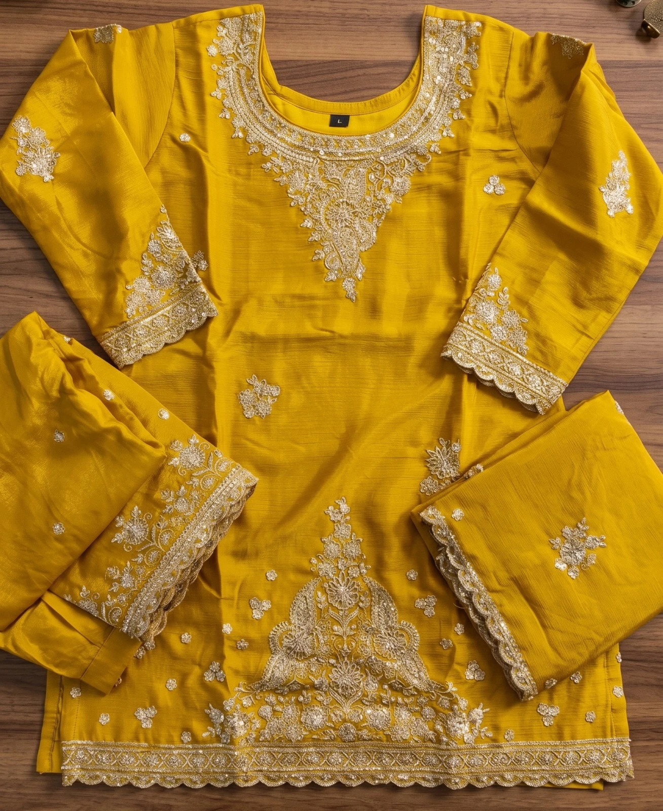 Aurraa Designer Lissa Premium Chinnon Suit 10