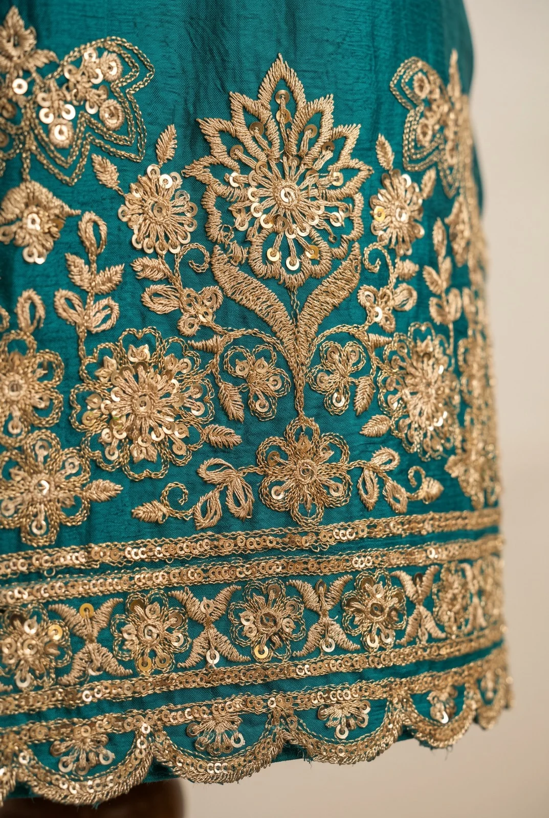 Aurraa Designer Lissa Premium Chinnon Suit 9