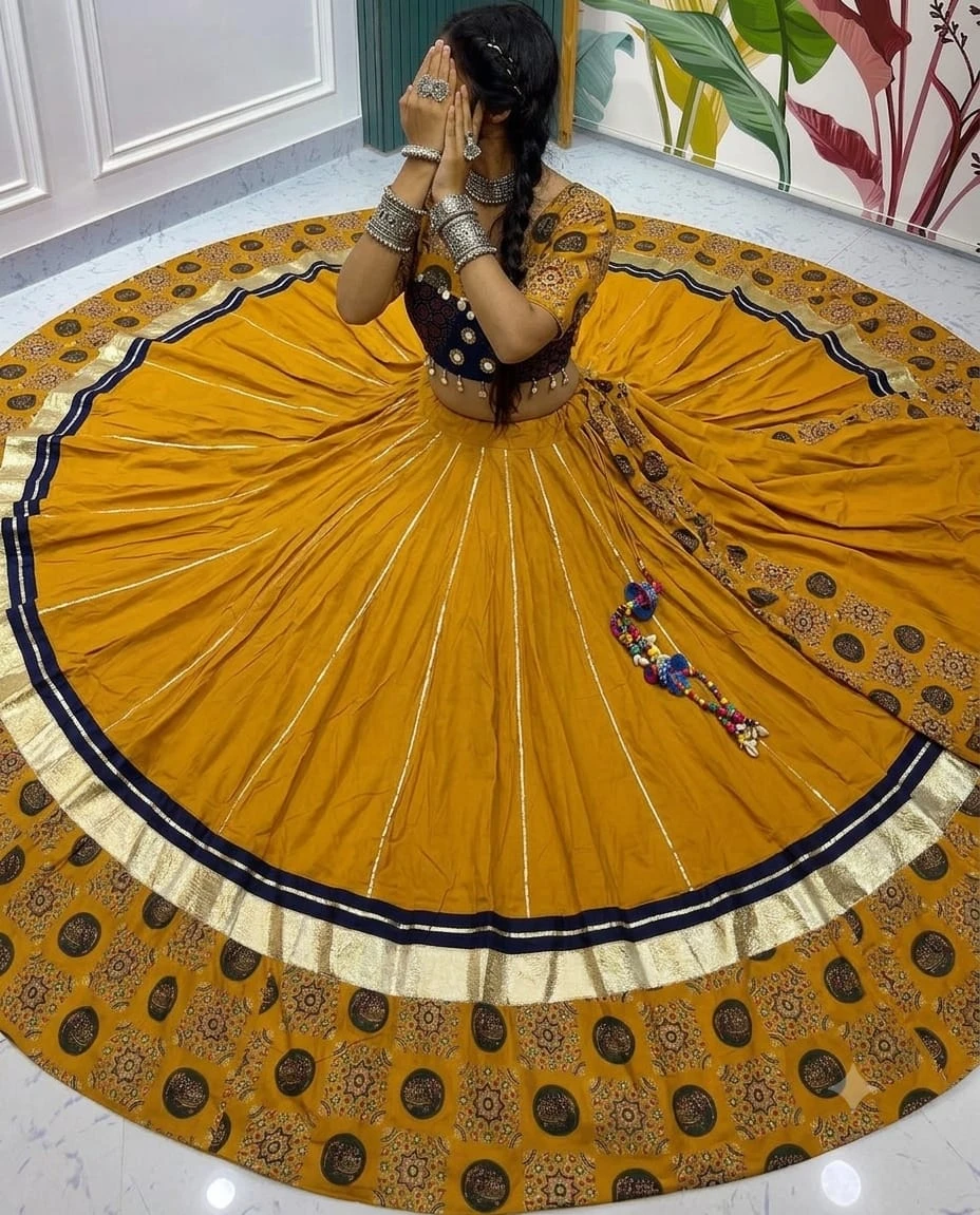 Kasturi New Pure Jute Khadi Lehenga Choli With Butti Work 3