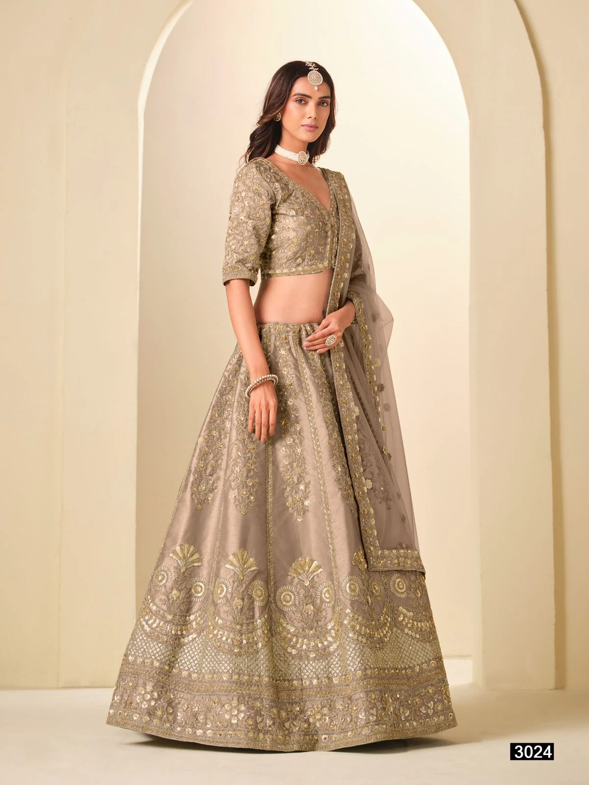 Mehvish Vol-32 Art Silk Embroidered Designer Lehenga Choli Collection 4