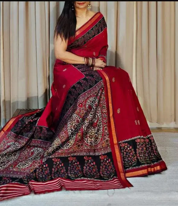 Meraki Vol 17 Mul Cotton Gold Zari Border Saree Collection