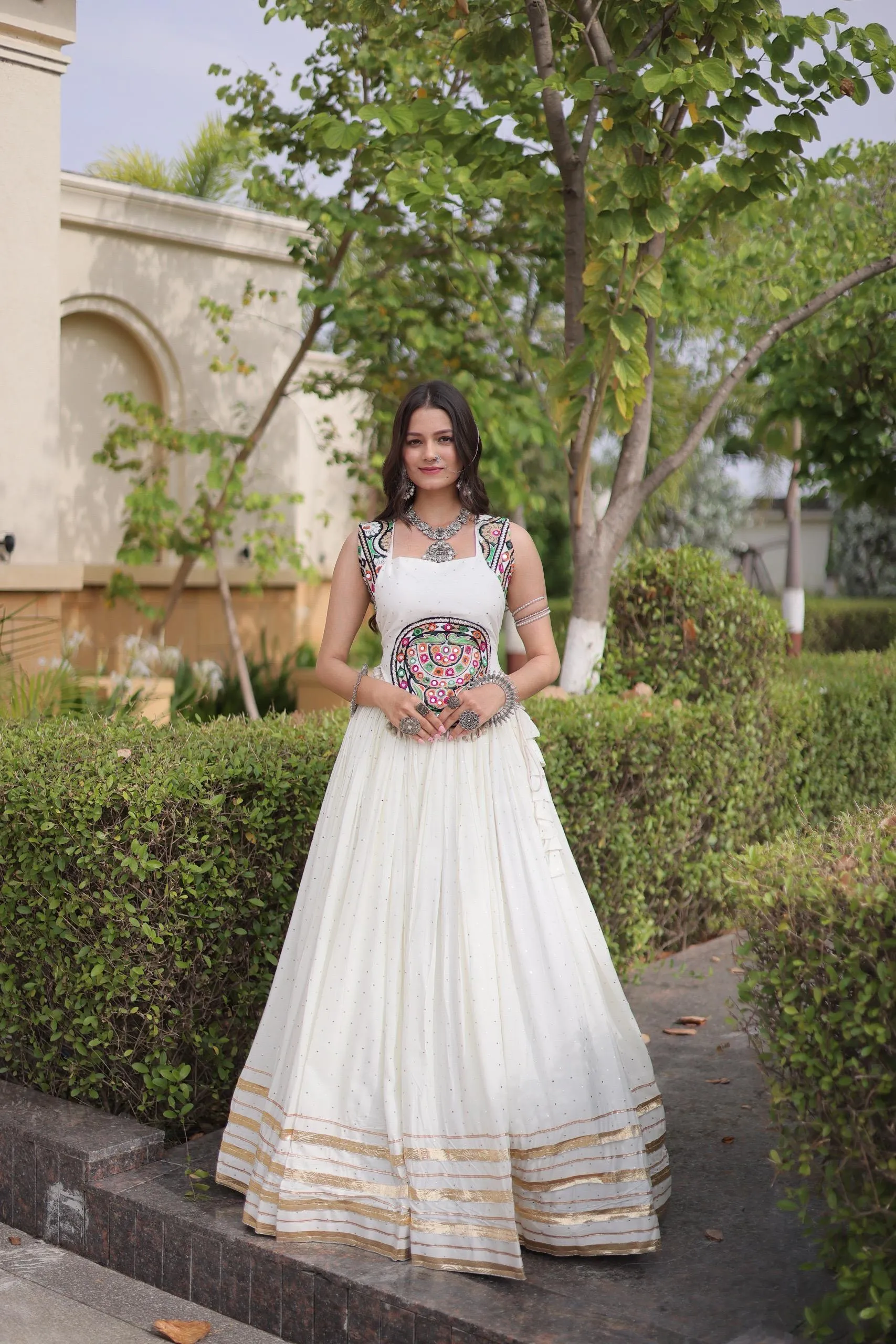 Navratri Lehenga Choli Collections 2026 14kg Rayon With Mukesh And Gamthi Mirror Work 9