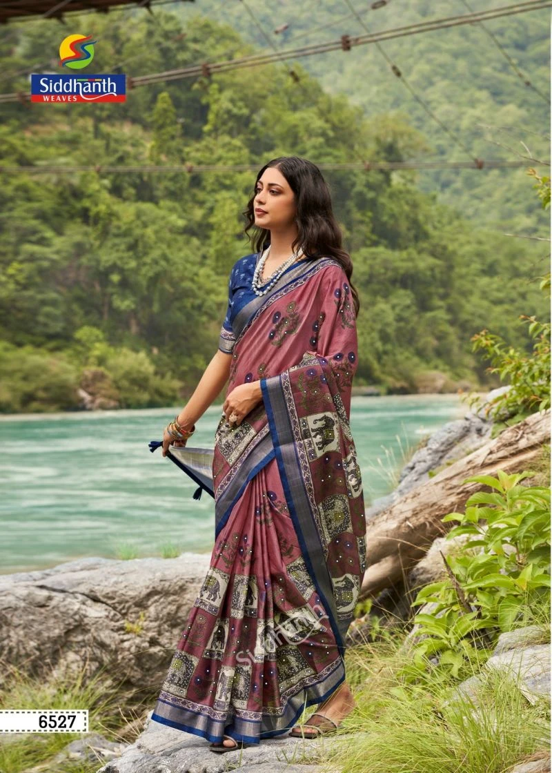 Siddharth Kacchi Mirror Soft Tusser Silk Mirror Work Saree 10