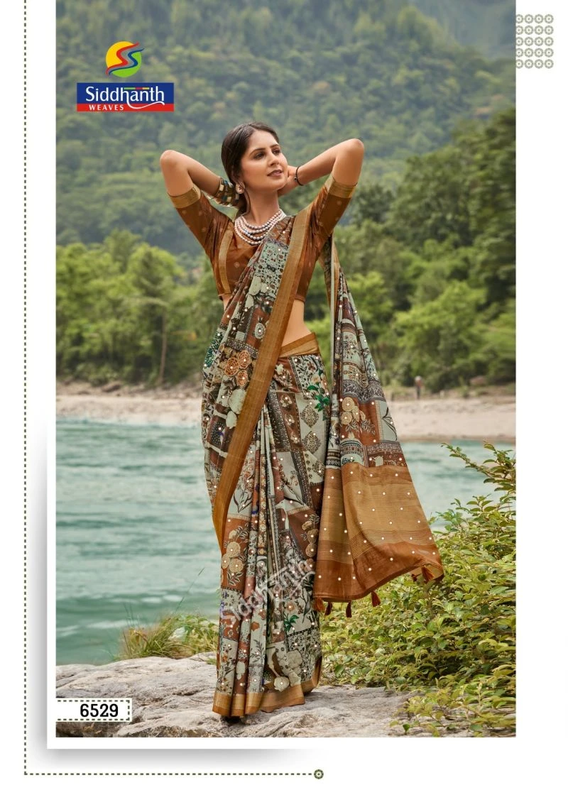 Siddharth Kacchi Mirror Soft Tusser Silk Mirror Work Saree 11
