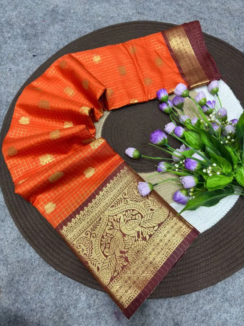 St D No 193 Dola Silk Beautiful Checks With Zari Border Saree 2