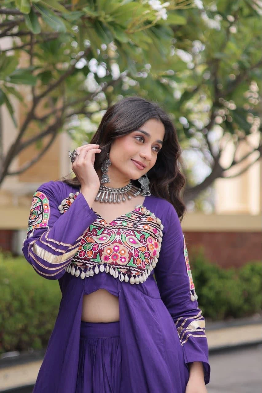 Vinayak Wholesale Cora Cotton Lehenga Choli With Heart Thread Embroidery And Gamti Mirror Work 2