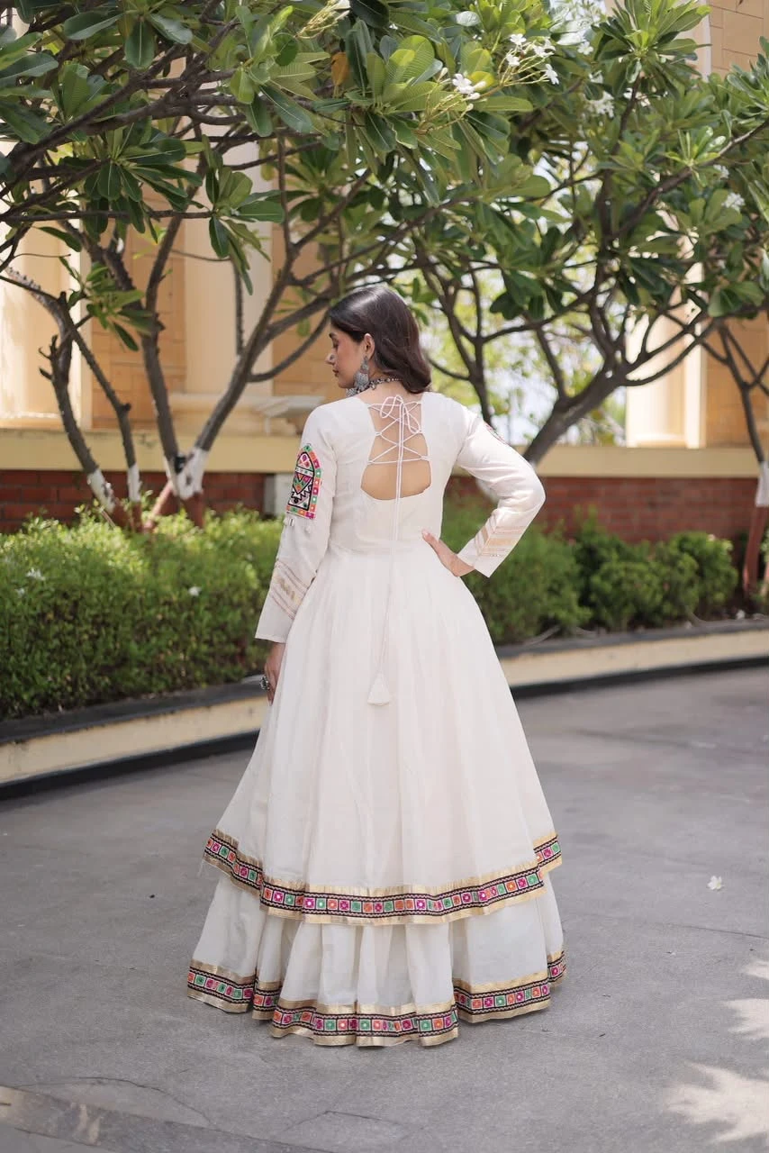 Vinayak Wholesale Cora Cotton Lehenga Choli With Heart Thread Embroidery And Gamti Mirror Work 8