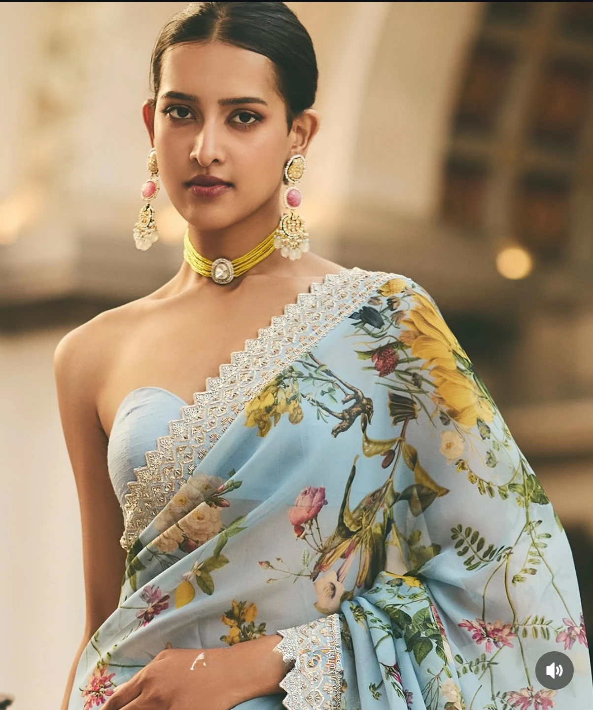 Vinayak Wholesale Pure Georgette Floral Print Saree With Zari Sequin Work And Arca Border 3