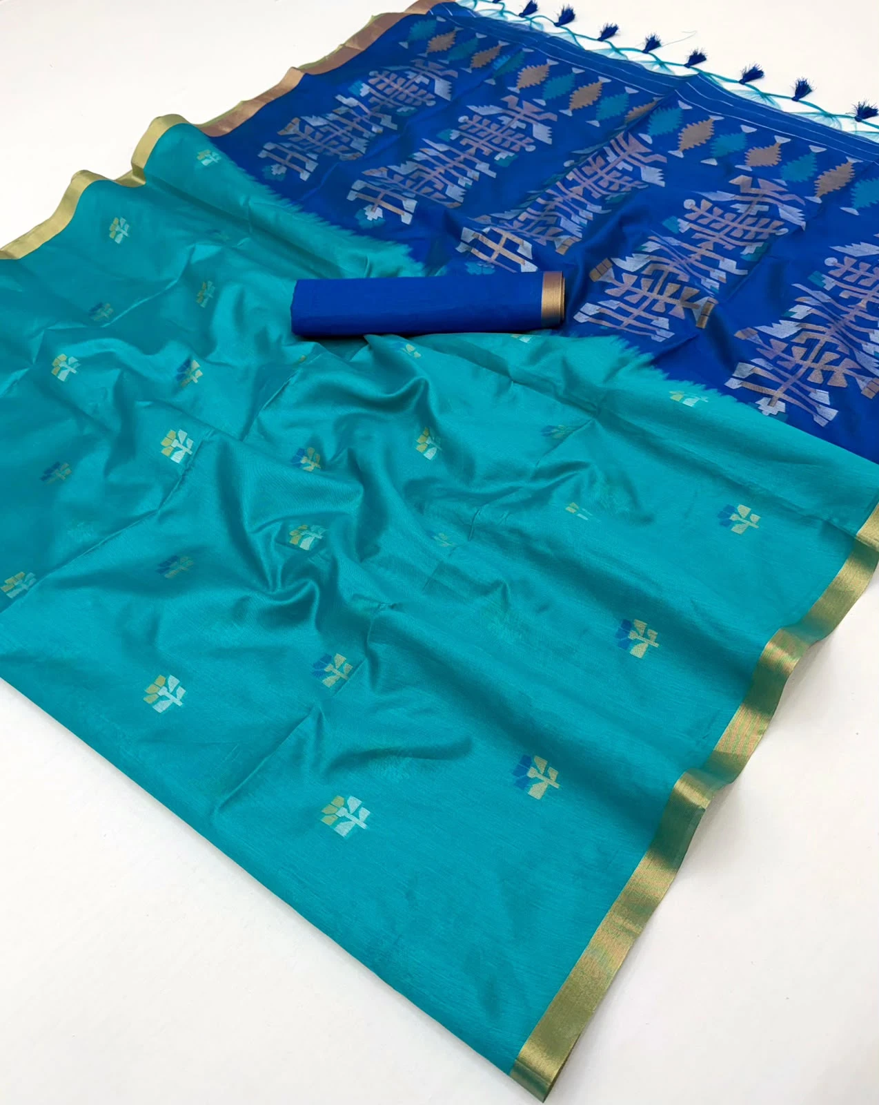 Vinayak Wholesale Rajtex Fabrics Kanoi Paithani Tussar Silk Handloom Saree 15