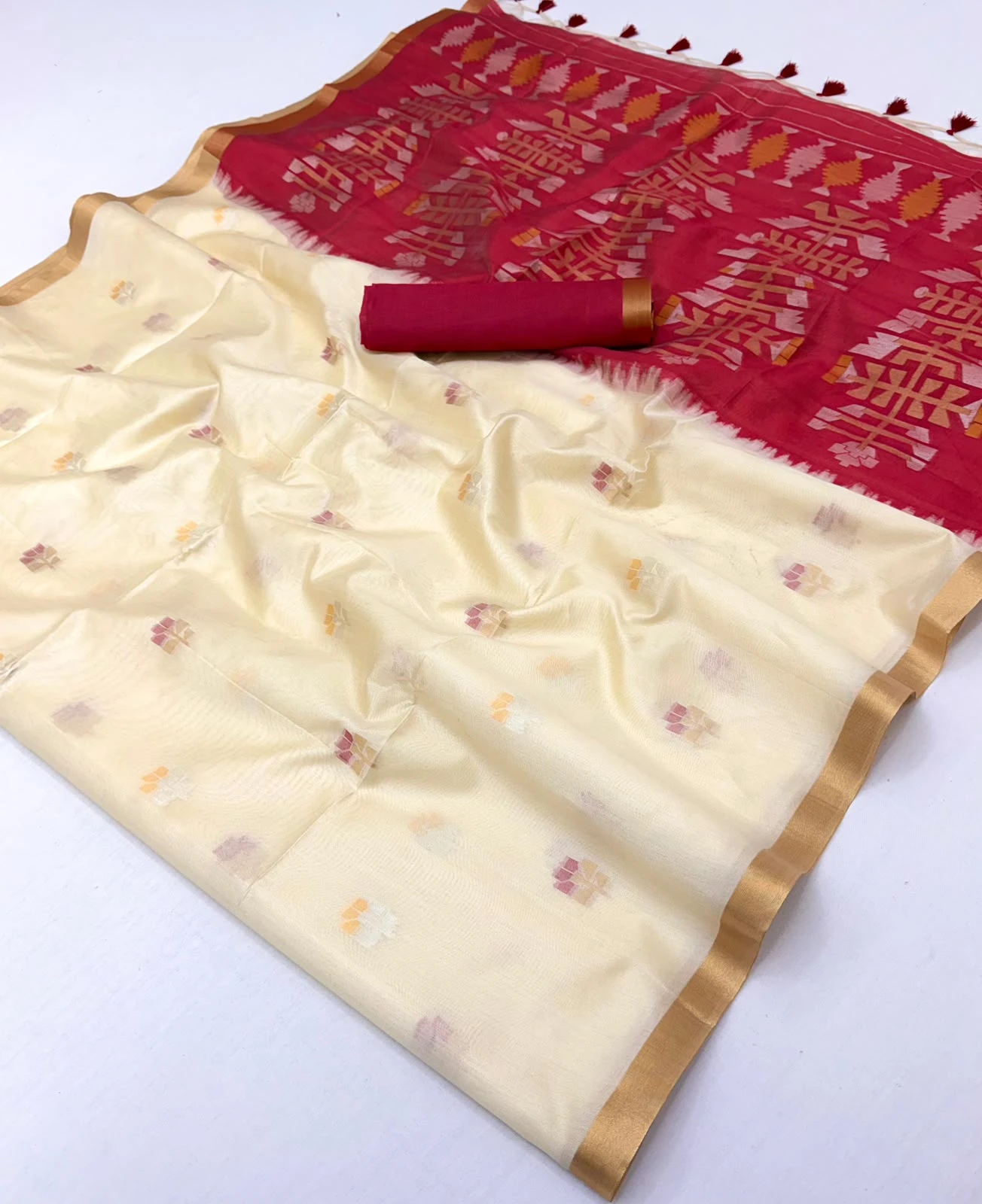 Vinayak Wholesale Rajtex Fabrics Kanoi Paithani Tussar Silk Handloom Saree 4