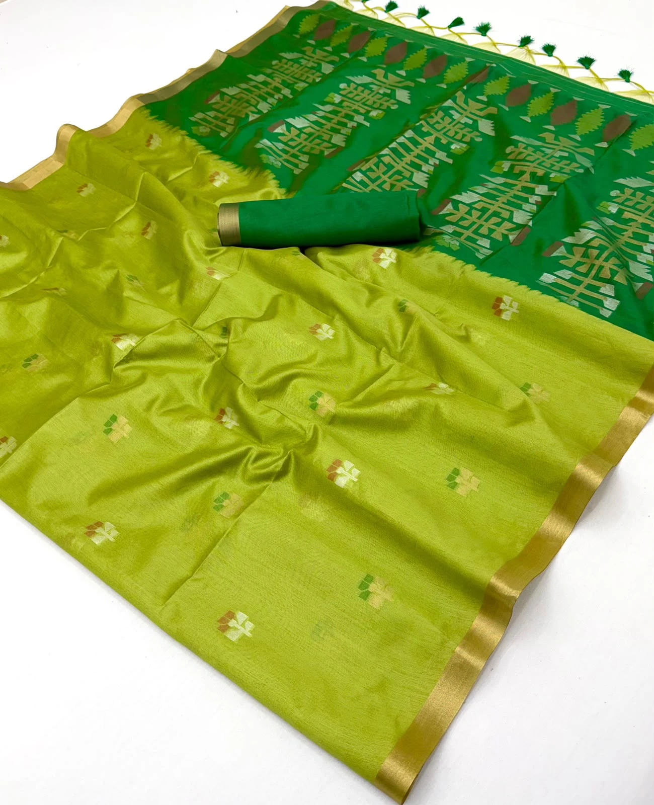 Vinayak Wholesale Rajtex Fabrics Kanoi Paithani Tussar Silk Handloom Saree 6