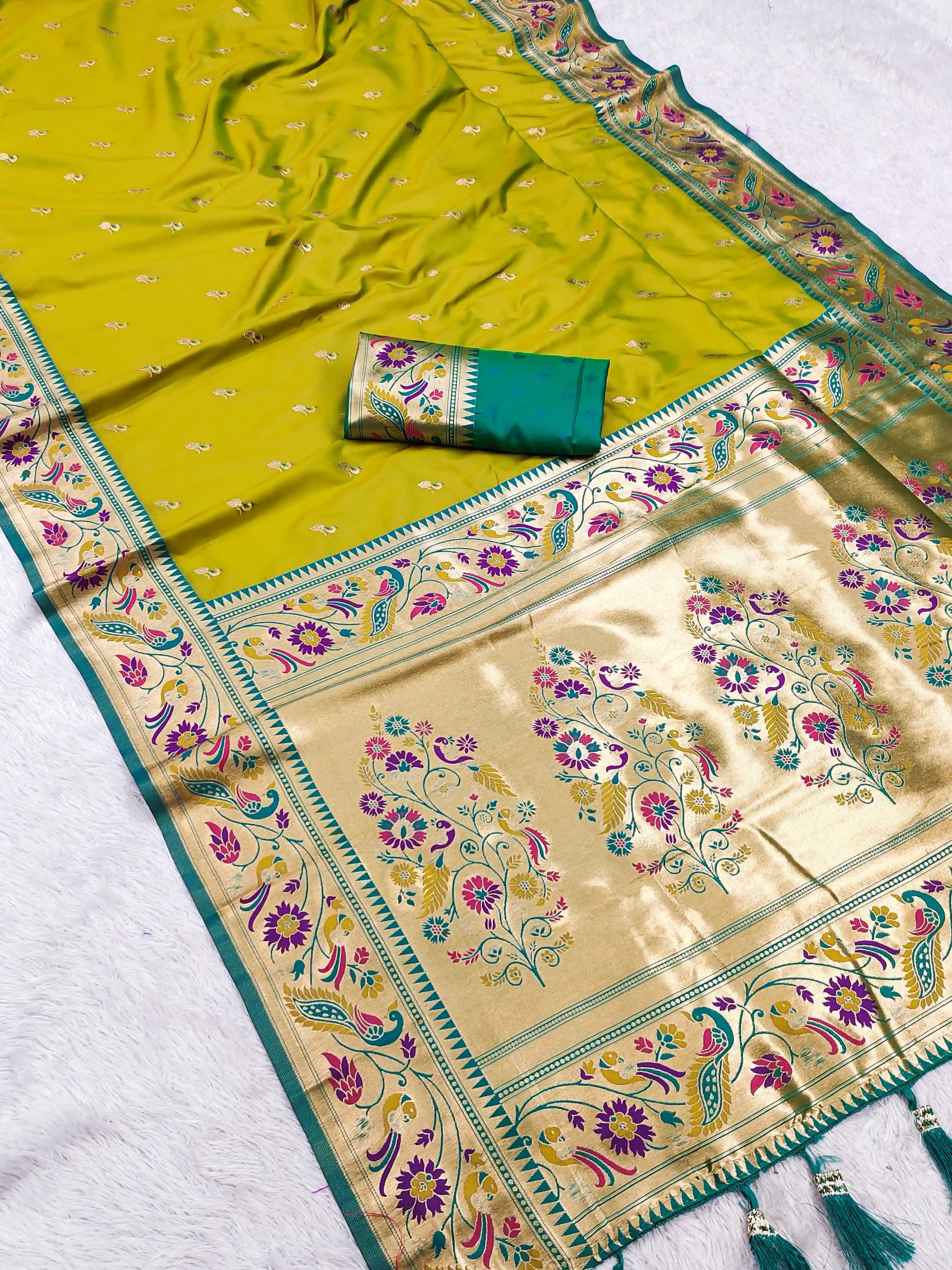 VINAYAK Wholesale Royal Paithani Soft Silk Saree With Meenakari Weaving 4