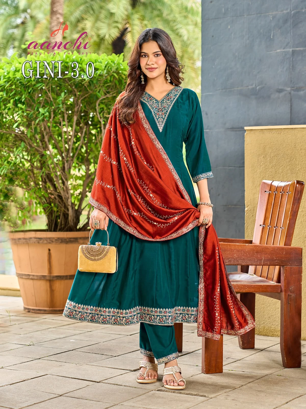 Aanchi Gini-3.0 Vichitra Silk A Line Suit 2