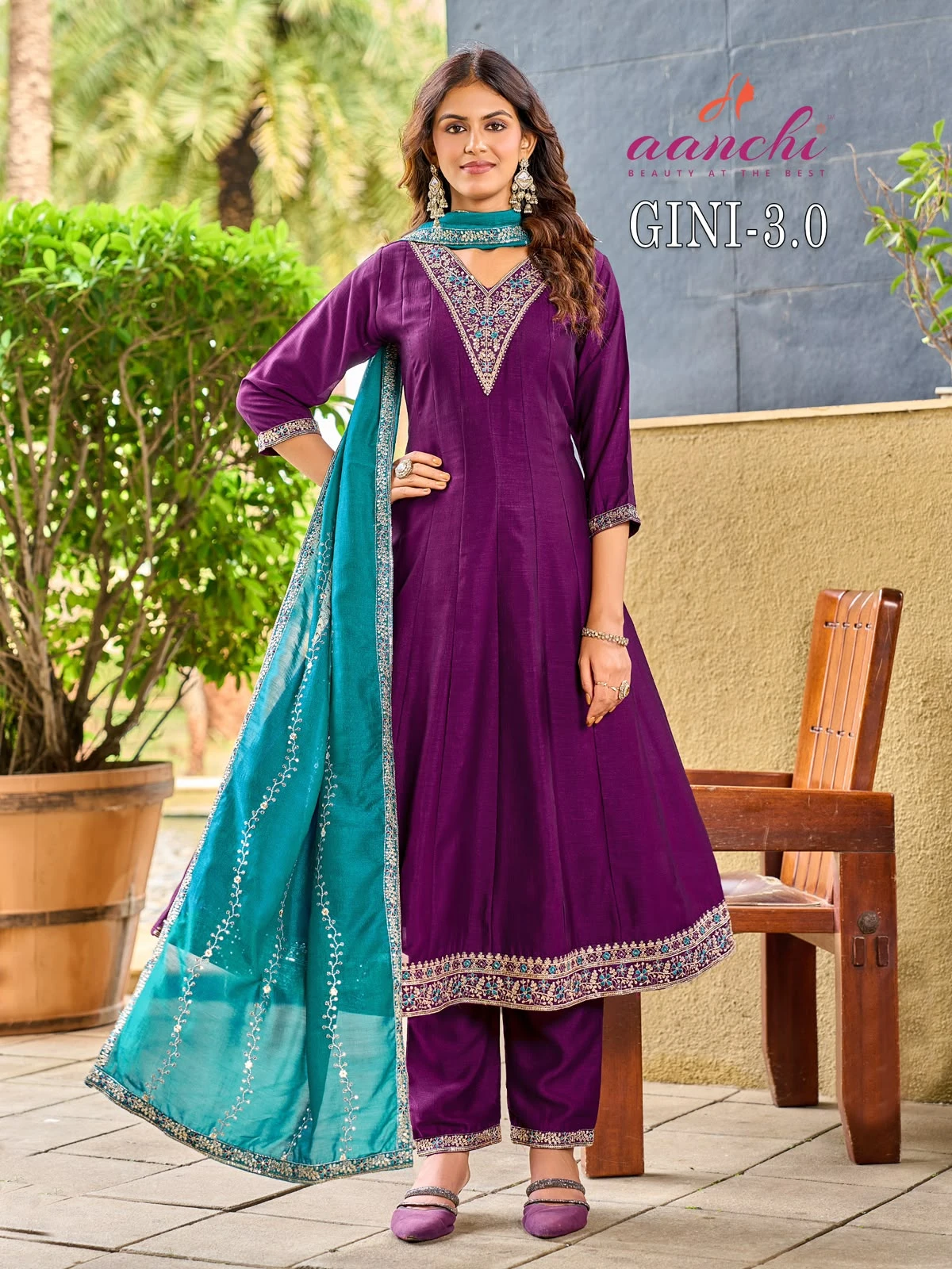 Aanchi Gini-3.0 Vichitra Silk A Line Suit 3