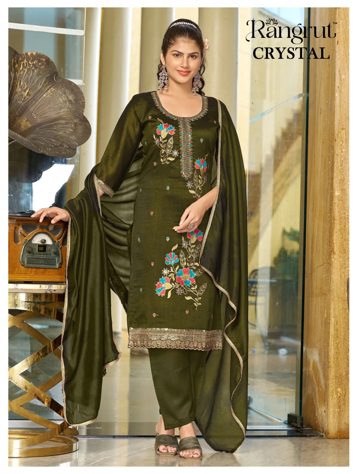 Crystal Straight Cut Ready Dress Ramgrut Wholesale 2