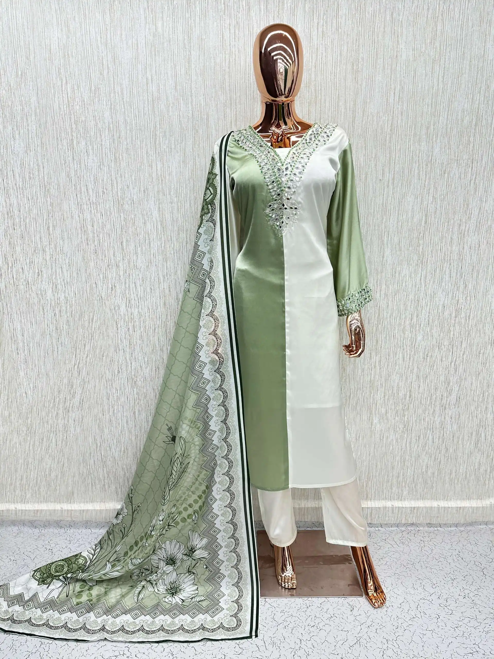 D No 170 - Readymade Dress 5