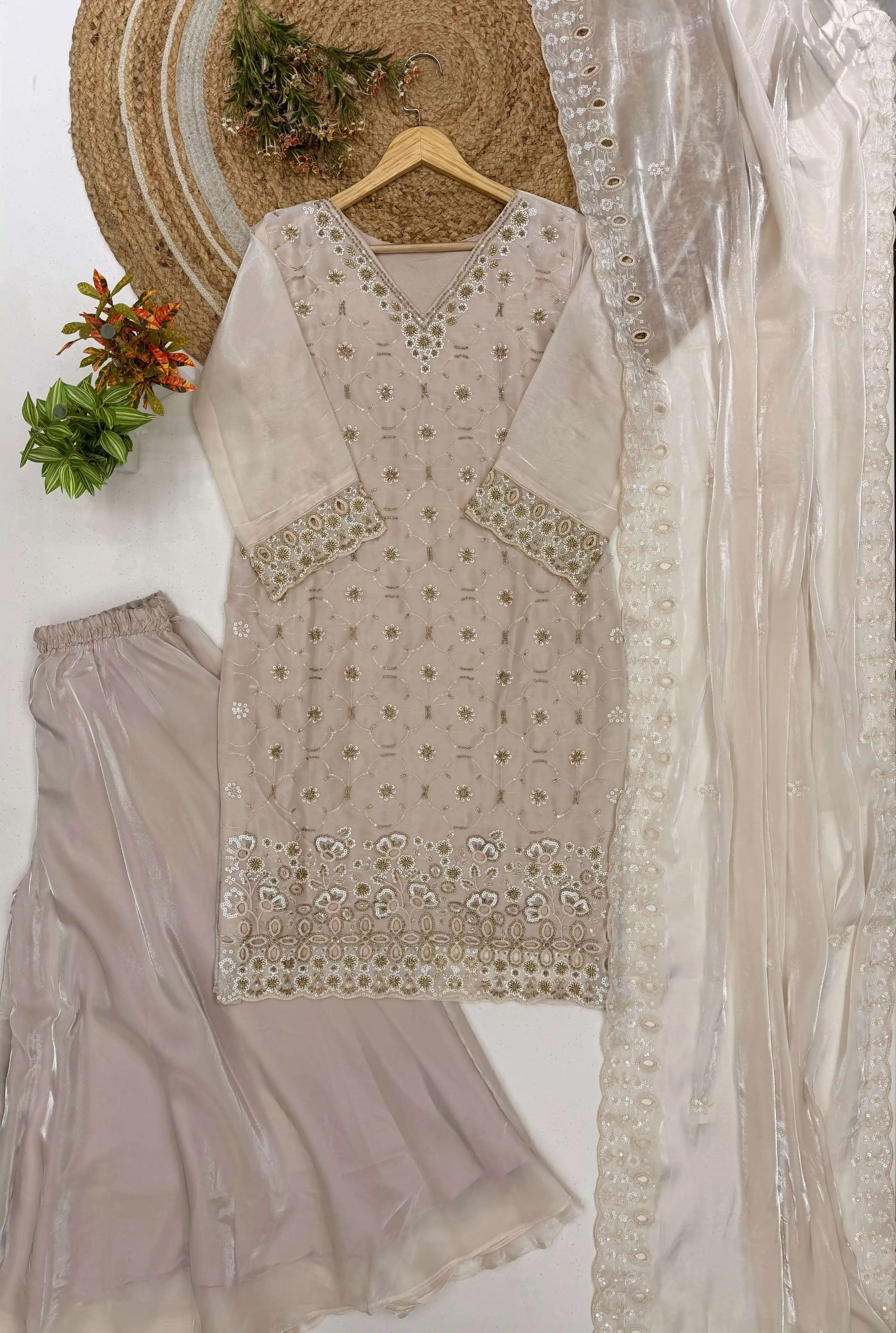 Lg 23 - Readymade Dress 14