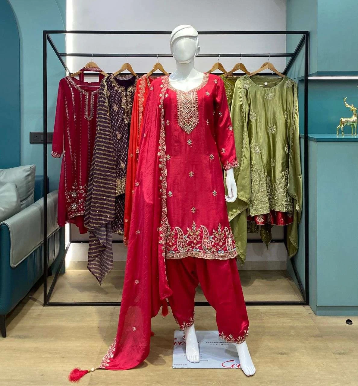LM 10 - Readymade Dress 5