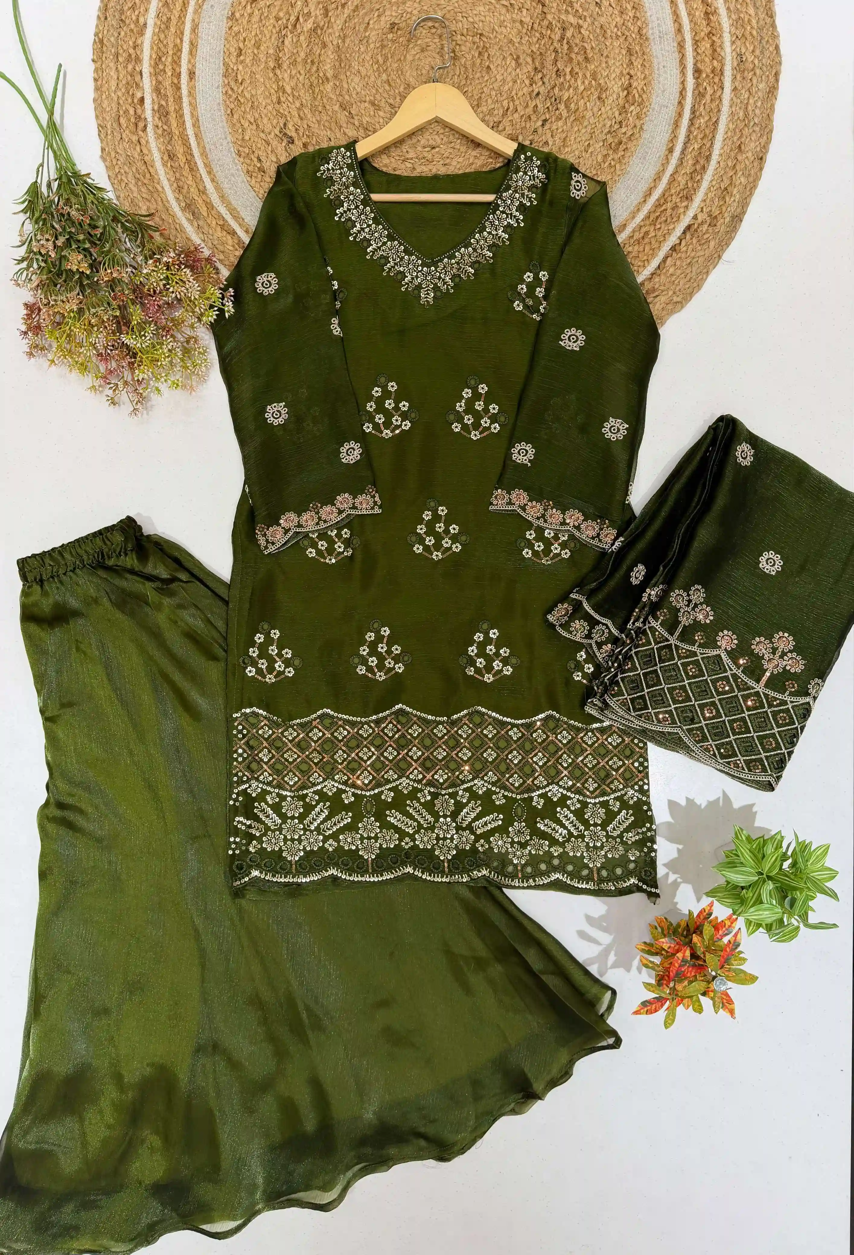 LM 41 - Readymade Dress 6