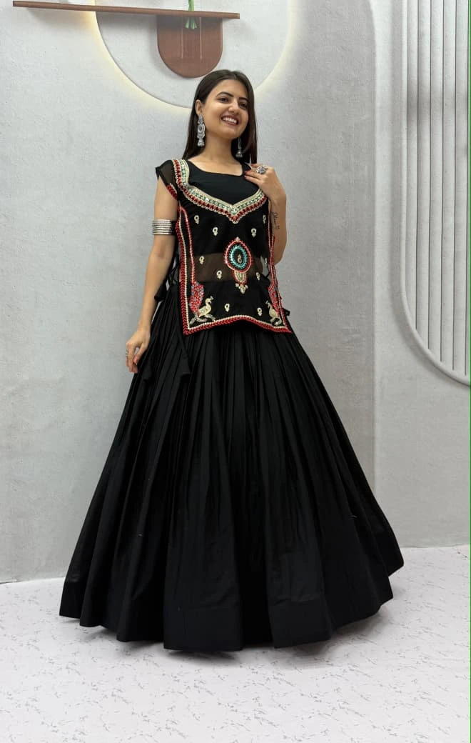 Navratri Special Pure Khadi Cotton Lehenga Choli With Fox Georgette Strug