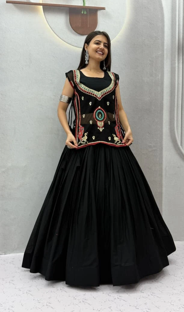 Navratri Special Pure Khadi Cotton Lehenga Choli With Fox Georgette Strug 3