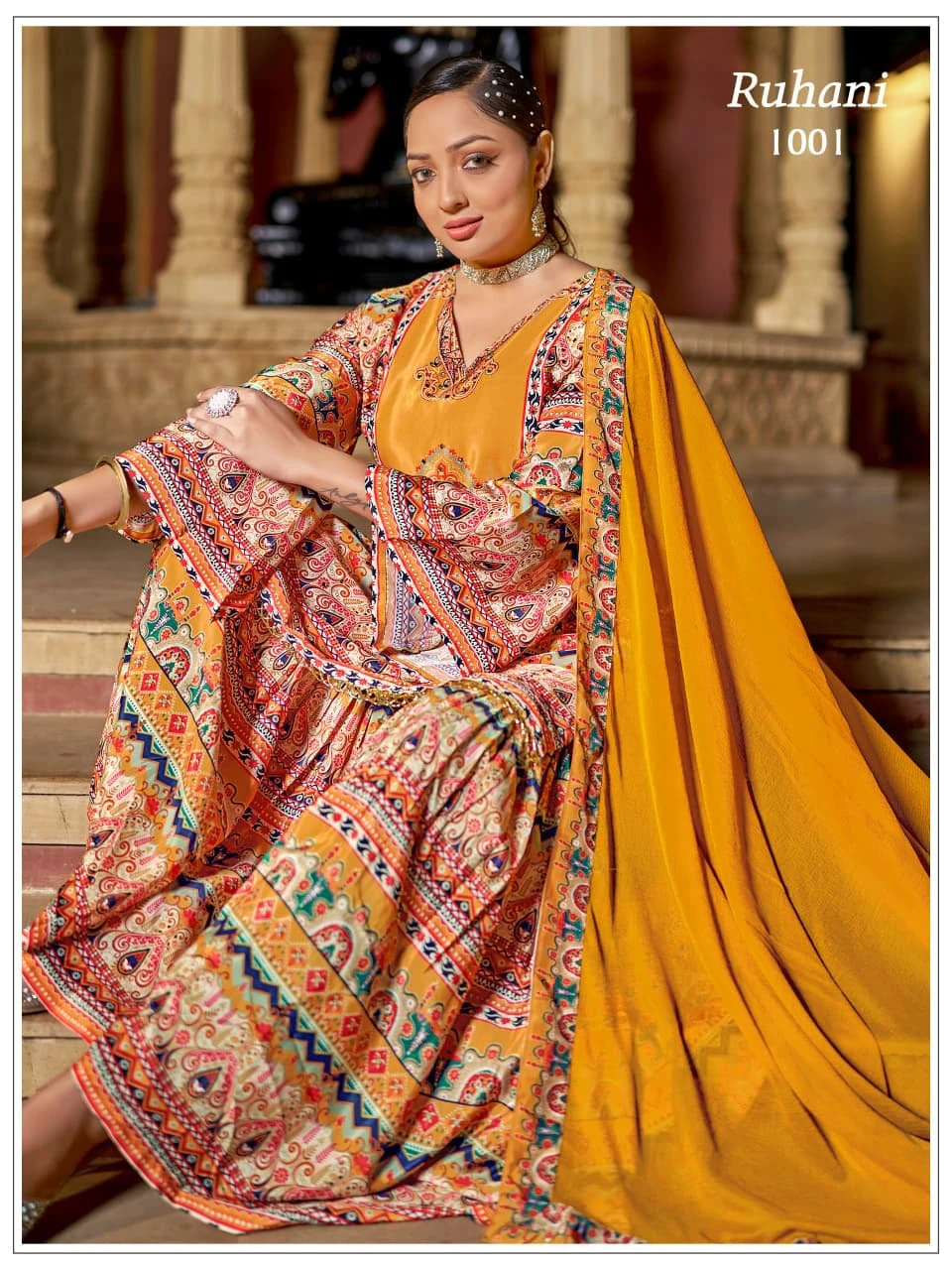 Ruhani Pure Crepe Pakistani Suits 14