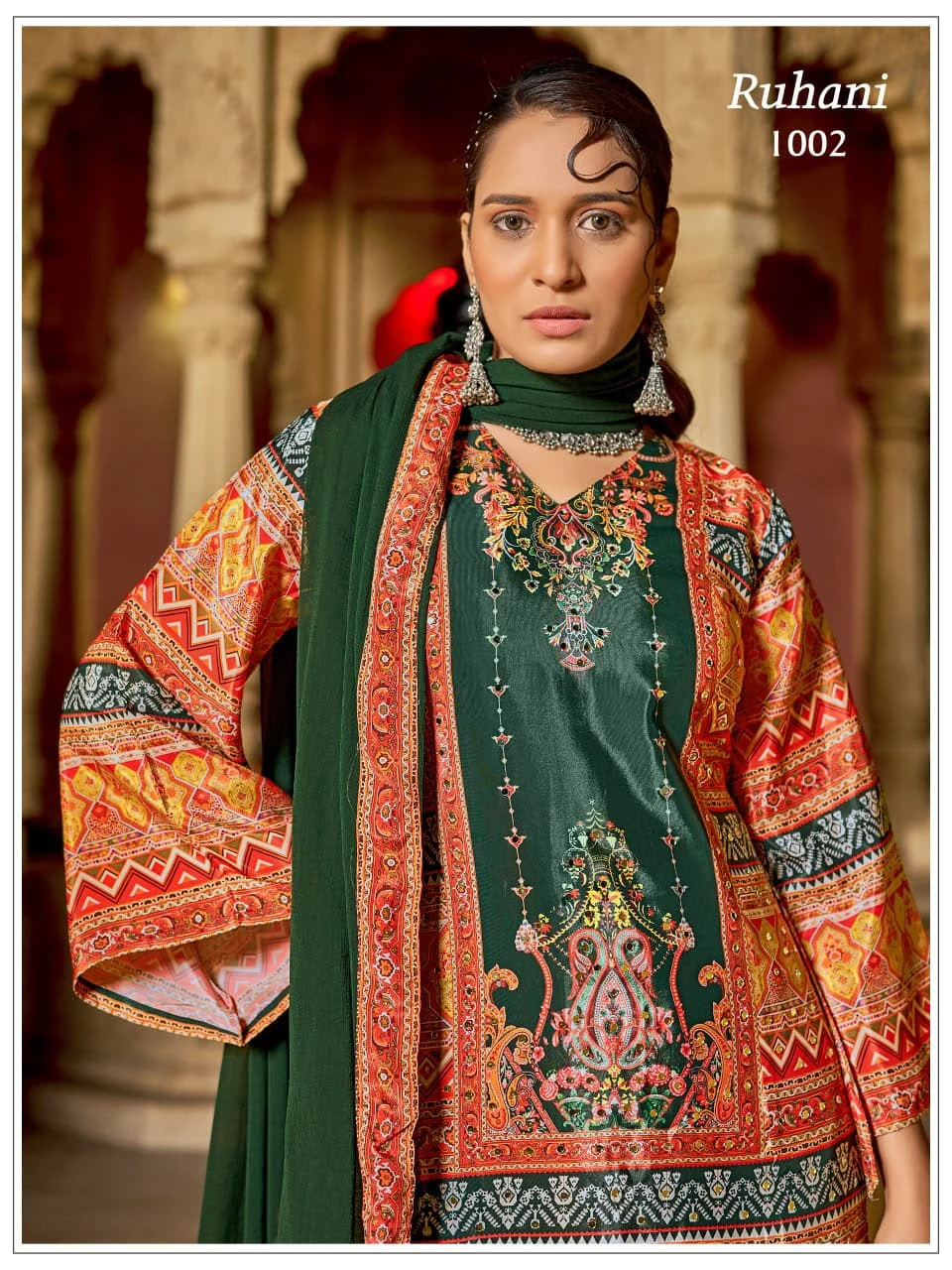 Ruhani Pure Crepe Pakistani Suits 8