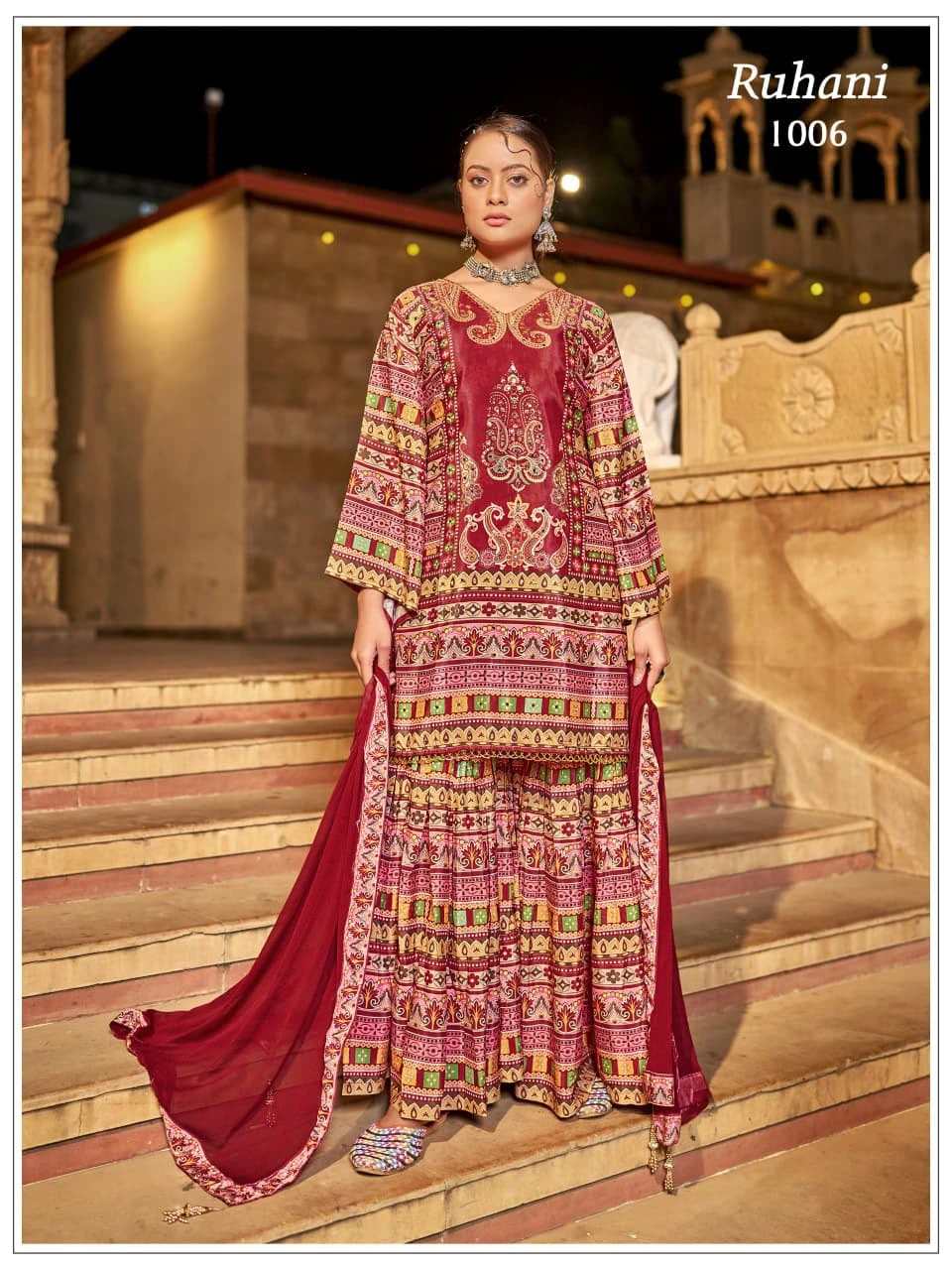 Ruhani Pure Crepe Pakistani Suits 9
