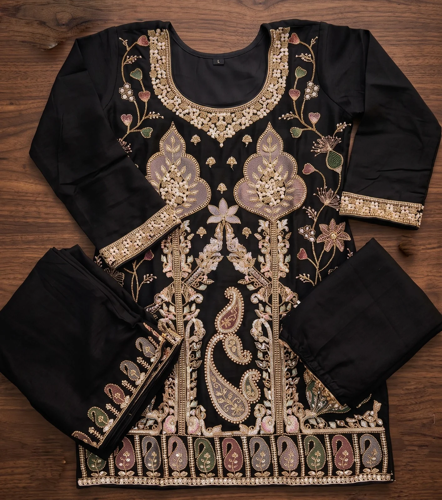 Siddhi Premium Chinon Suit With Beads Work 7